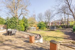 Photo 19- click for photo gallery